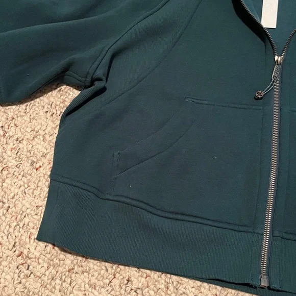 Lululemon Scuba Oversized Full-Zip Hoodie - Picture 4 of 5